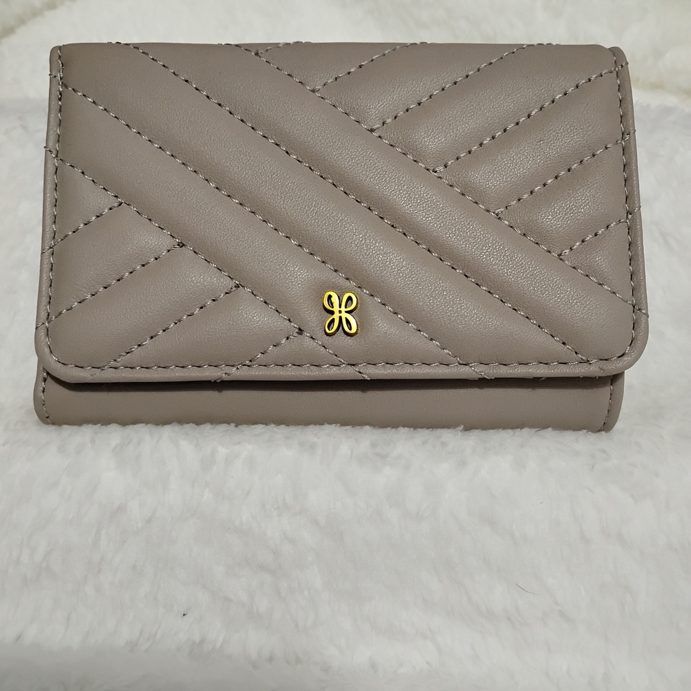 HOBO "JILL" Quilted Trifold  Leather Wallet in Taupe  EUC